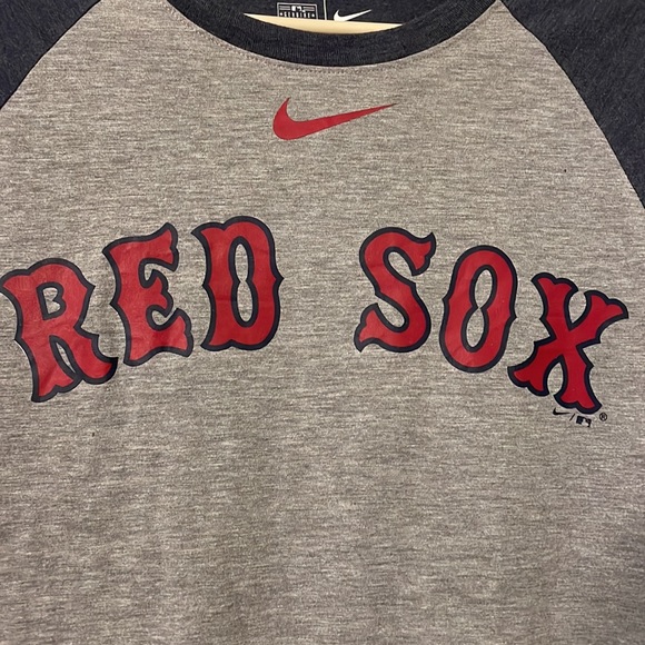 Nike MLB Boston Red Sox Baseball Tee - Picture 2 of 4